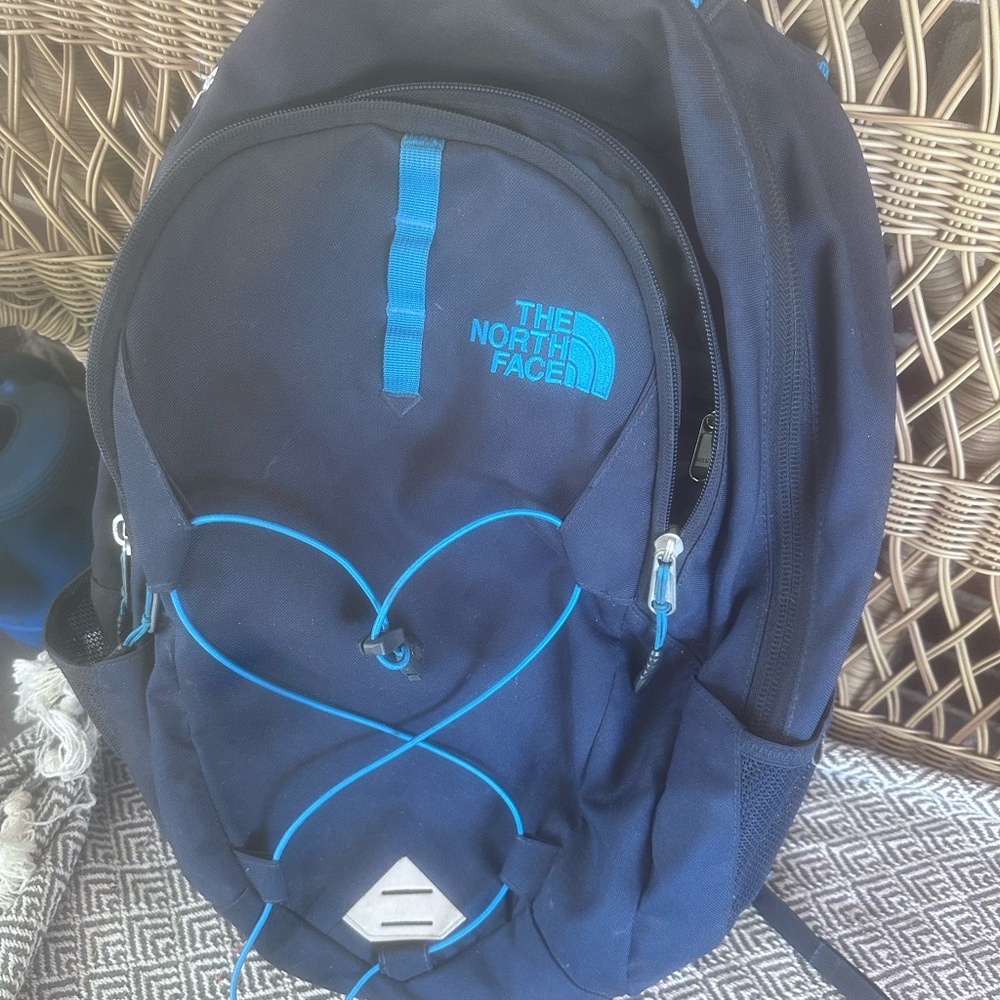 The North Face Men's Navy Blue Jester Backpack